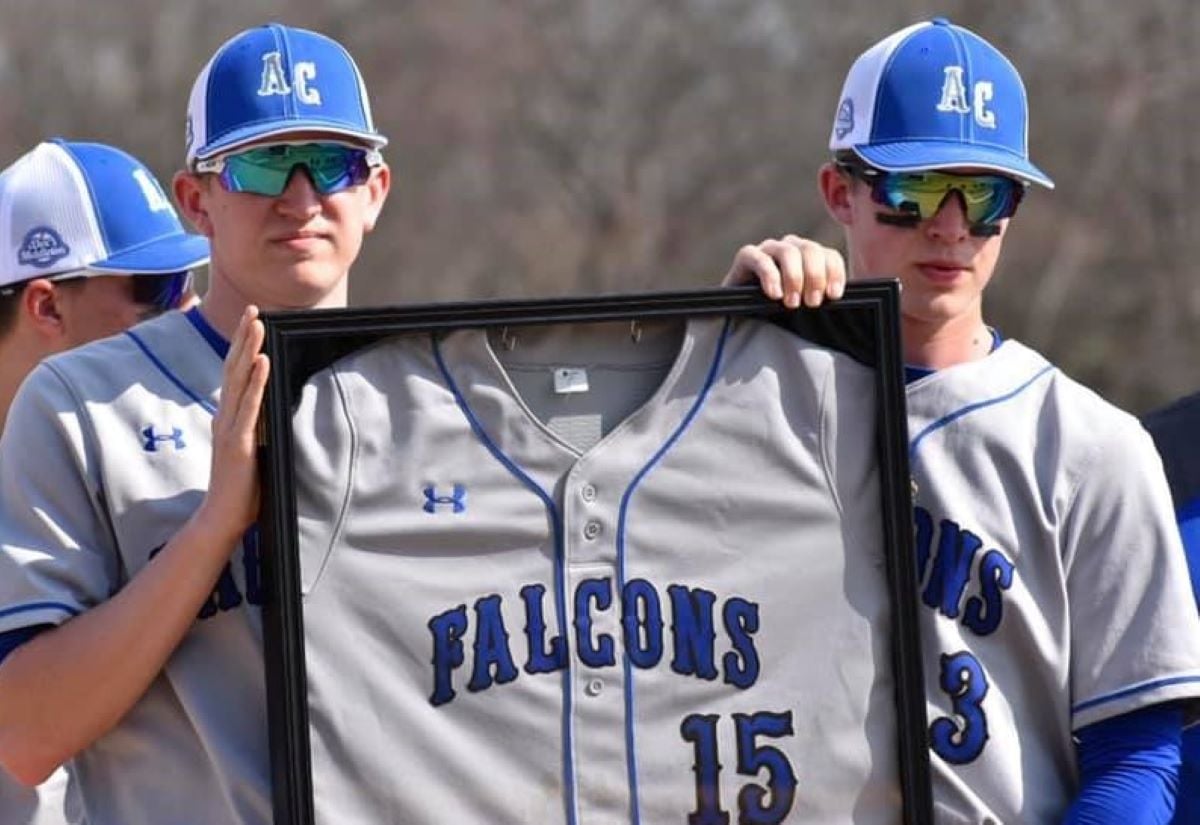 We have uniforms and everything! - Keystone College Baseball