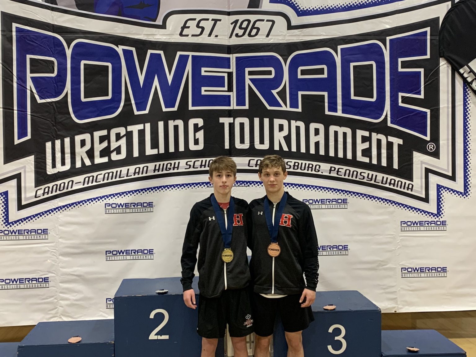 Wrestling Hickory's Gill Claims Gold at Powerade Tournament D9 and